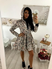 Płaszczyk w moro :) :) :)
Już teraz do kupienia w nowej, niższej cenie!
BYŁO: 189,99 zł
JEST: 149,99 zł ♥♥♥
Stylistka Sara <3