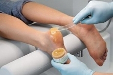 Sposoby na pękające pięty