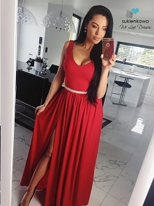 sukienkowo.com SHANNON - Długa sukienka z perłami i rozcięciem czerwona Kliknij w zdjęcie by przejść do przedmiotu!