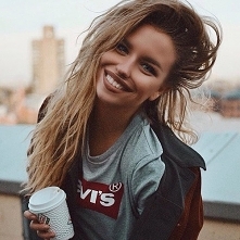 Zostań influencerem i zarabiaj w Internecie! - LINK W KOM!