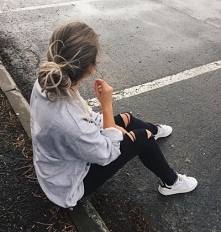 ///
