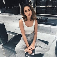 ///