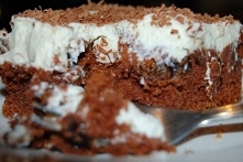 Ciasto z pijanymi śliwkami