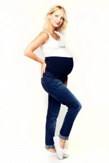 Super wygoda i styl - takie są nasze jeansy ciążowe!