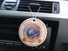 ZAWIESZKA O ZAPACHU PINIĄDZA