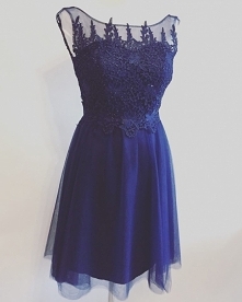 dziewczyny!
wyprzedaje suki...