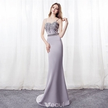 Seksowne Szary Sukienki Wieczorowe 2018 Syrena / Rozkloszowane Spaghetti Pasy Bez Rękawów Rhinestone Frezowanie Kryształ Kokarda Szarfa Trenem Sweep Bez Pleców Sukienki Wizytowe