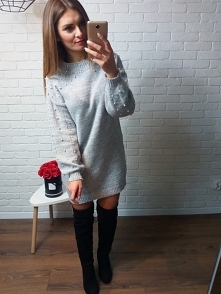 Sweterek w perełki <3