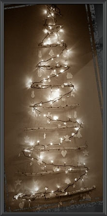 I jak się podoba? Ręczna robtka. bombki i łańcuch również