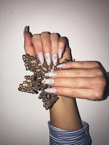 Pierniczki na paznokciach