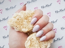 Sensual Silence, Eclipse, Equinox i Twinkling z lśniącym dodatkiem cyrkonii Swarovskiego.