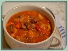 Domowa kuchnia Aniki: Gulasz węgierski