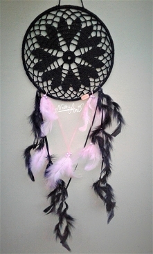 Łapacz snów - z Twoich snów, Ty decydujesz jaki jest jego wygląd. Dla miłośników czerni i różu <3