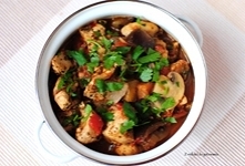 Potrawka z kurczaka z pieczarkami i baklazanem! Niami! Polecam