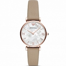 Emporio Armani AR11111 kobiecy zegarek kwarcowy z kolekcji Gianni T-Bar. Smukła koperta wykonana ze stali szlachetnej powlekanej powłoką w kolorze różowego złota - PVD. Mocowany...