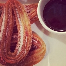 Churros con chocolate