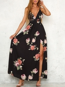 Vintage Floral Crisscross Open Back Maxi Dress
Rozmiar: S, M, L
Kolor: black