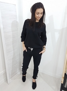 Bluza BETTER BODIES czarna.
Ottanta - sklep online