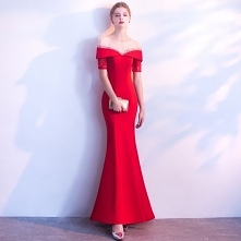 Piękne Czerwone Sukienki Wieczorowe 2018 Syrena / Rozkloszowane Wycięciem Bez Pleców Kótkie Rękawy Długie Sukienki Wizytowe