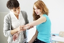 Łuszczyca - przyczyny, objawy, leczenie