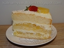 Tort śmietanowy z frużeliną ananasową