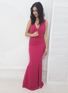 Sukienka DEVI z rozcięciem róż.
Ottanta - sklep online