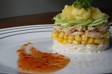 Sałatka z tuńczykiem i orzo z twistem