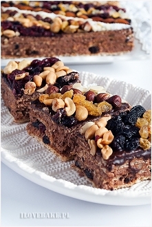 Mazurek bakaliowy na waflach