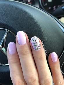 Nails in progress...