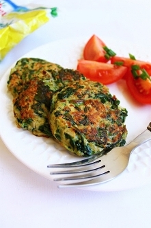 Burgery ze szpinakiem i mak...