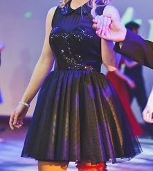 Sprzedam, rozmiar S.
Zaraz założona. 
Cena 70 zl