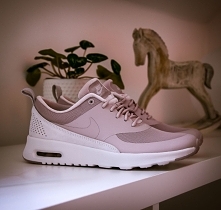 881203-600 Nike Air Max Thea LX