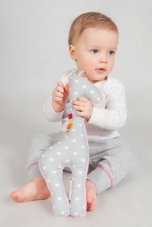 Żyrafa minky - serduszka