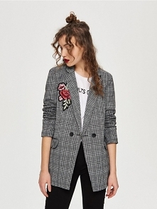 Hej, czy ta marynarka będzie odpowiednia na egzamin gimnazjalny?Czy może jednak ubrać coś innego? Proszę o wszelkie rady <3 :*