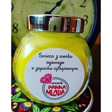 Świeczka wykonana jest z wosku sojowego:
*jest bezpieczny dla nas i środowiska naturalnego - wosk jest biodegradowalny
*pozostawia czyste powietrze - pali się bez emitowania tok...