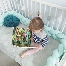 Plecione ochraniacze świetnie sprawdzają się też w pokoju starszych maluchów :)
kontakt mailowy: padideko@gmail.com