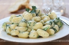 Kluski z kaszy manny

Skład...