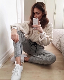 ///