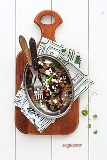 Sałatka z buraków, fety i s...