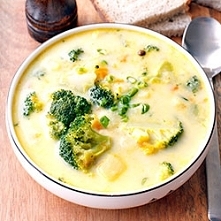 Zupa serowo-brokułowa