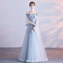 Niedrogie Szary Sukienki Wieczorowe Z Szalem 2018 Princessa Przy Ramieniu Aplikacje Z Koronki Szarfa Długie Wzburzyć Bez Pleców Sukienki Wizytowe