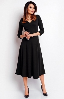 Nommo NA405 sukienka czarna Elegancka sukienka, z rękawem za łokieć, wykonana z jednolitego materiału