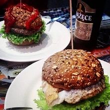 cheat meal :) Wcale nie mus...