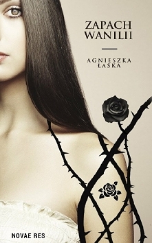 Tom 1 cyklu " Mroczny Znak ".   Rzecz o ludziach, wampirach, aniołach i wielkiej miłości

Siedemnastoletnią Sandrę, wcześnie osieroconą przez rodziców, wychowuje babci...