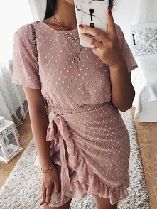 Spot Self-Belted Overlap Su...