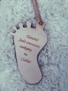 Drewniany breloczek do kluczy