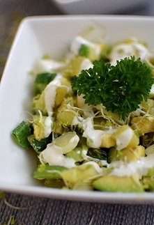 Sałatka ziemniaczana z awokado