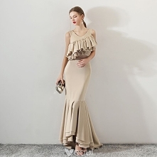 Proste / Simple Szampan Sukienki Wieczorowe 2018 Syrena / Rozkloszowane Wycięciem Bez Rękawów Trenem Sweep Wzburzyć Bez Pleców Sukienki Wizytowe