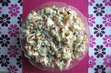 Letnia sałatka z makaronem