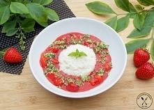 Ryż jaśminowy na mleku z truskawkami